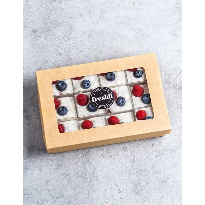 Vasitos de pudding de chía|Freshli Catering a domicilio