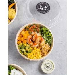El bowl de gambas y kimchi lleva rúcula, quinoa, langostinos, kimchi, pico de gallo, mango, boniatos y aguacate.